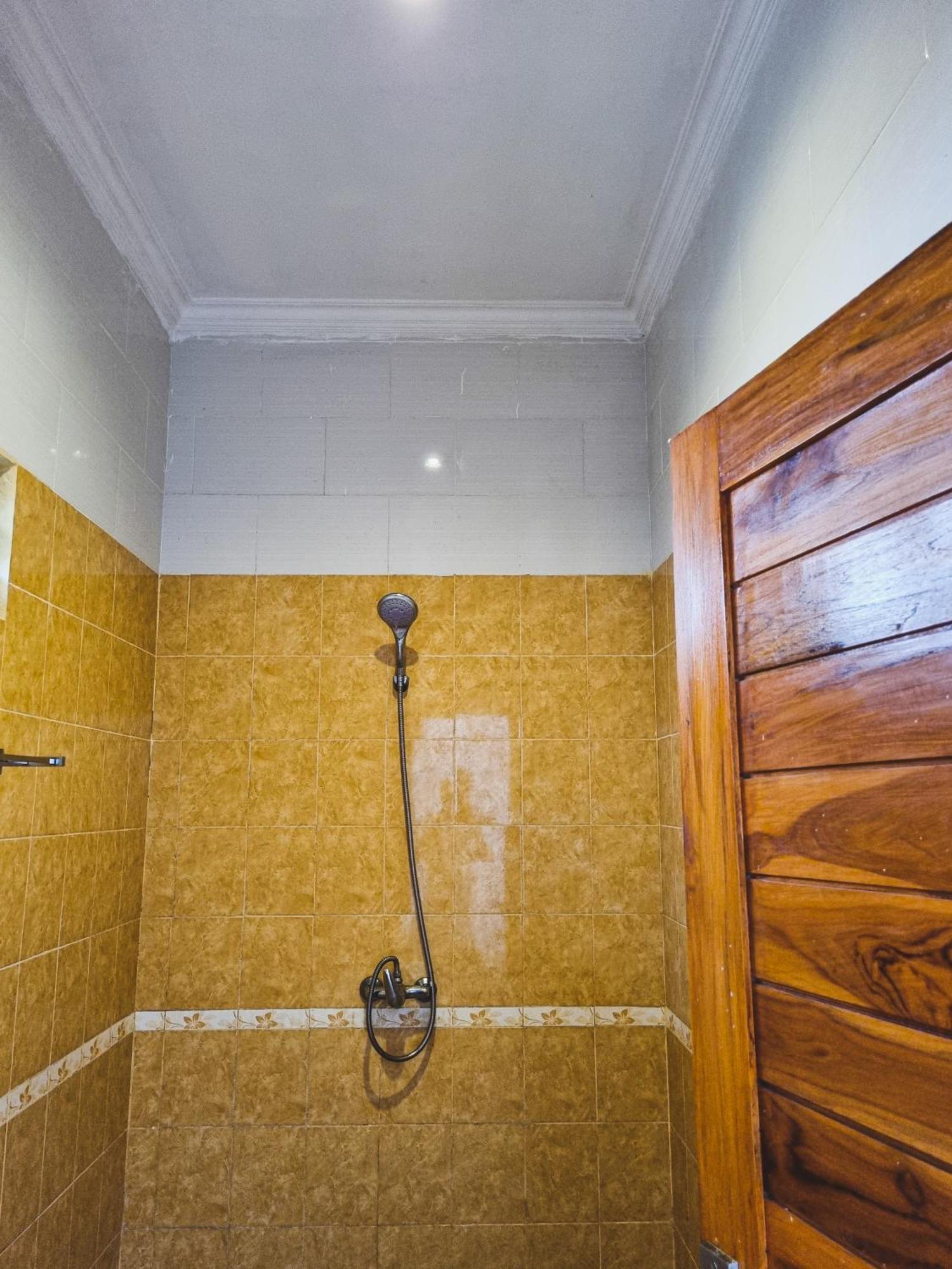 Hokita Home Stay Nusa Lembongan Zewnętrze zdjęcie