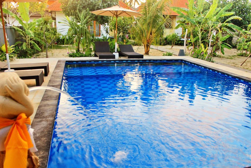 Hokita Home Stay Nusa Lembongan Zewnętrze zdjęcie